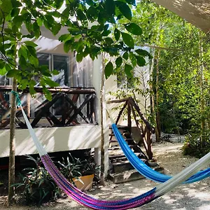 https://bungalow-be-la-kin.allrivieramayahotels.com